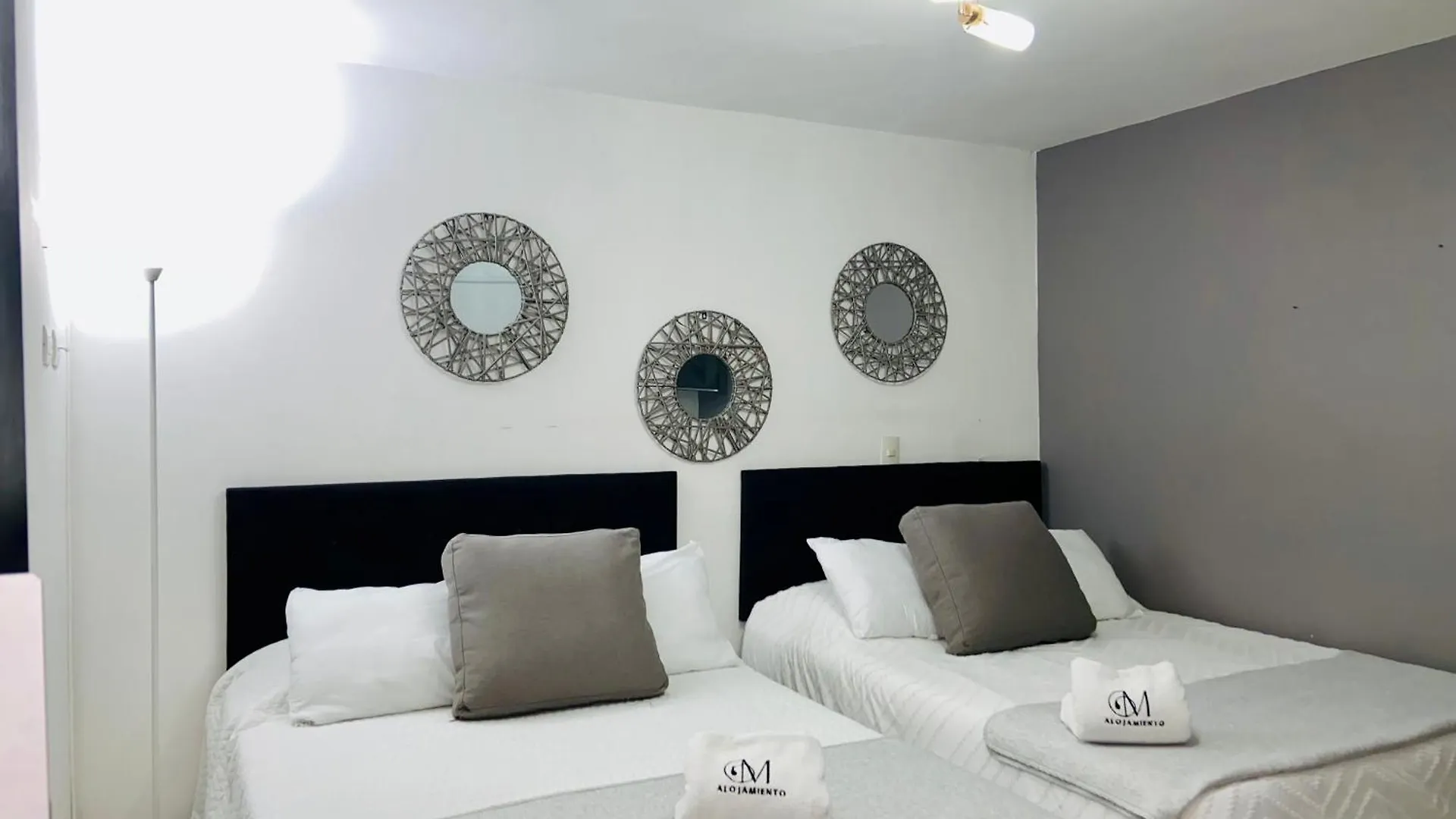 Tranquilo Apartamento - Habitaciones - Laureles, Estadio Medellin Colombia