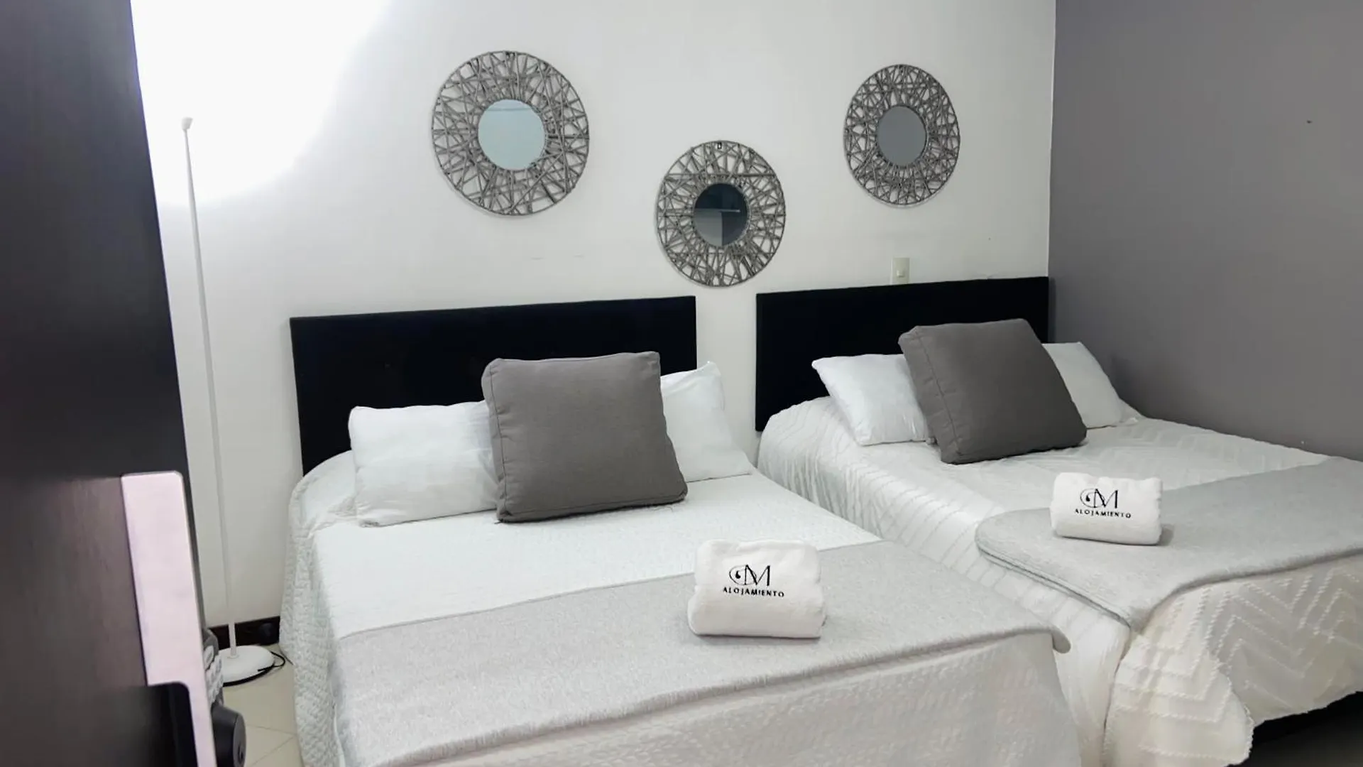 Tranquilo Apartamento - Habitaciones - Laureles, Estadio Medellin