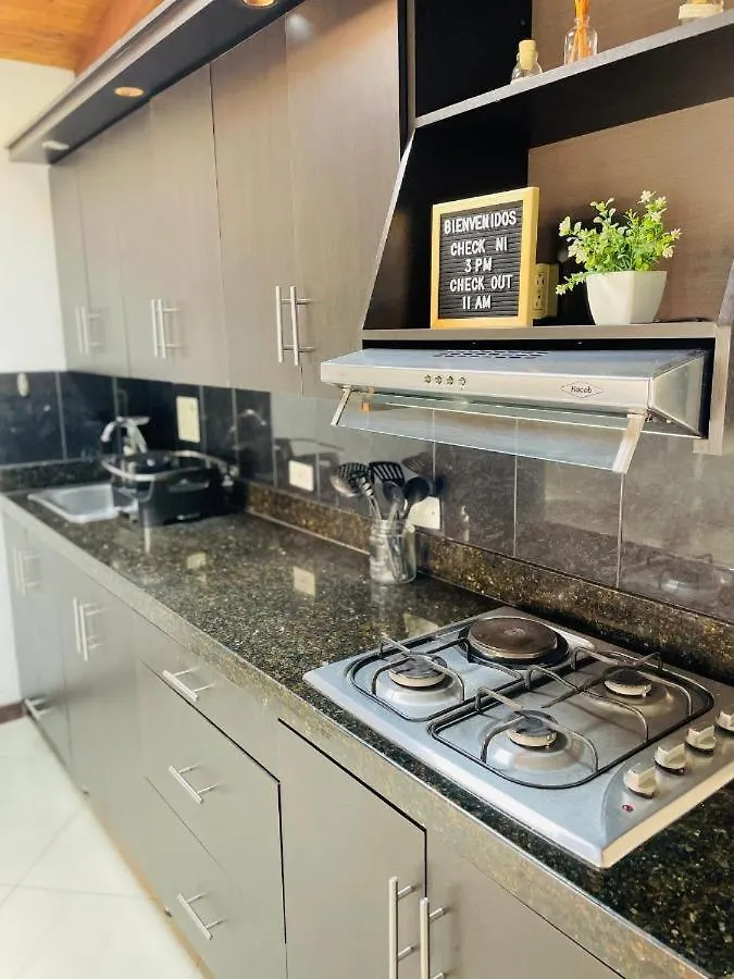 Δωμάτια σε οικογενειακή κατοικία Tranquilo Apartamento - Habitaciones - Laureles, Estadio Μεντεγίν